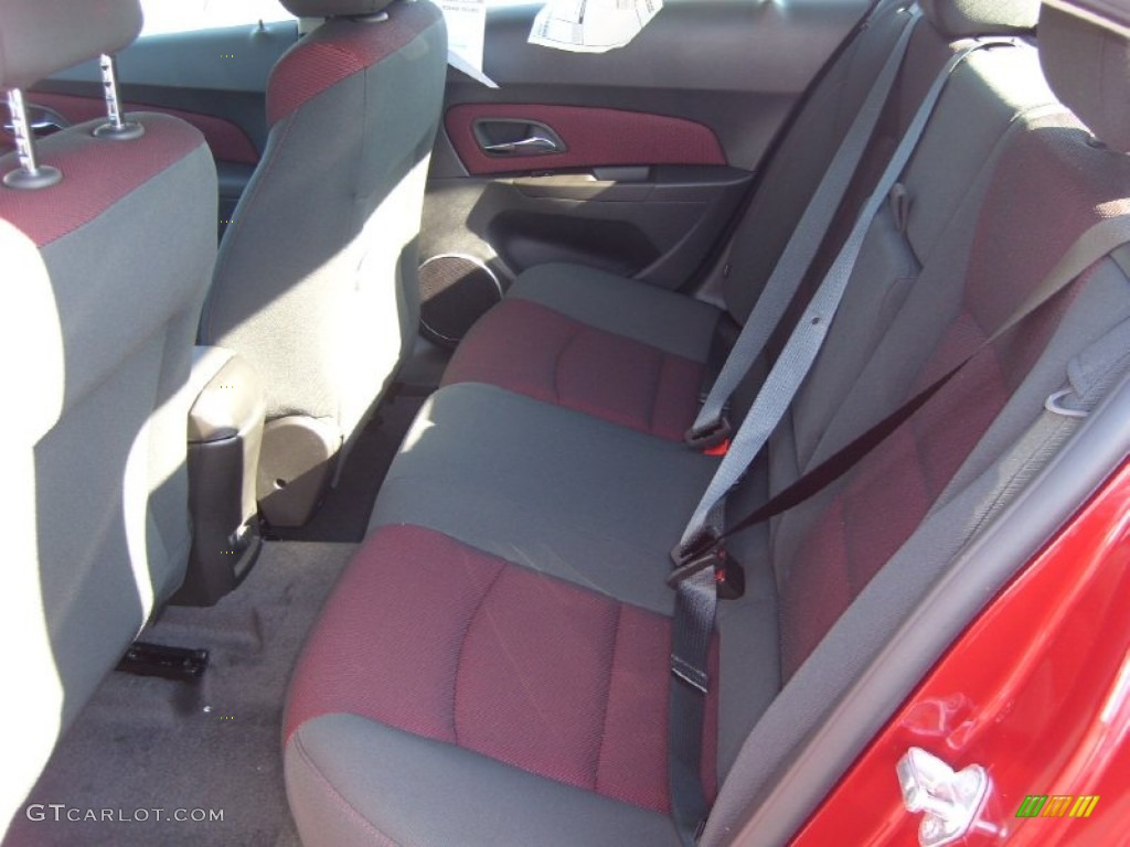 Jet Black/Sport Red Interior 2012 Chevrolet Cruze LT Photo #55166910