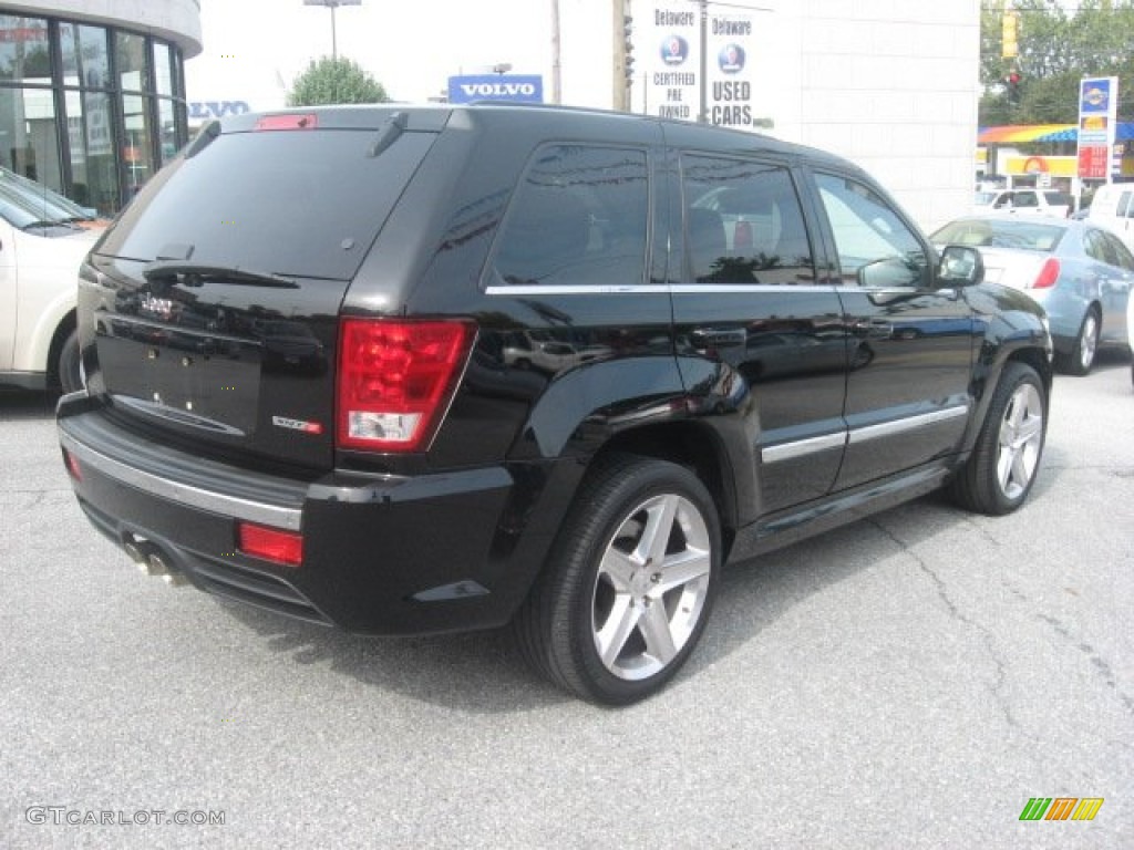 2006 Grand Cherokee SRT8 - Black / Medium Slate Gray photo #6