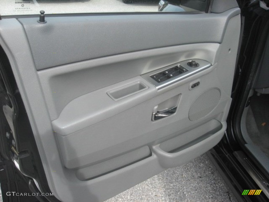 2006 Jeep Grand Cherokee SRT8 Medium Slate Gray Door Panel Photo #55168082