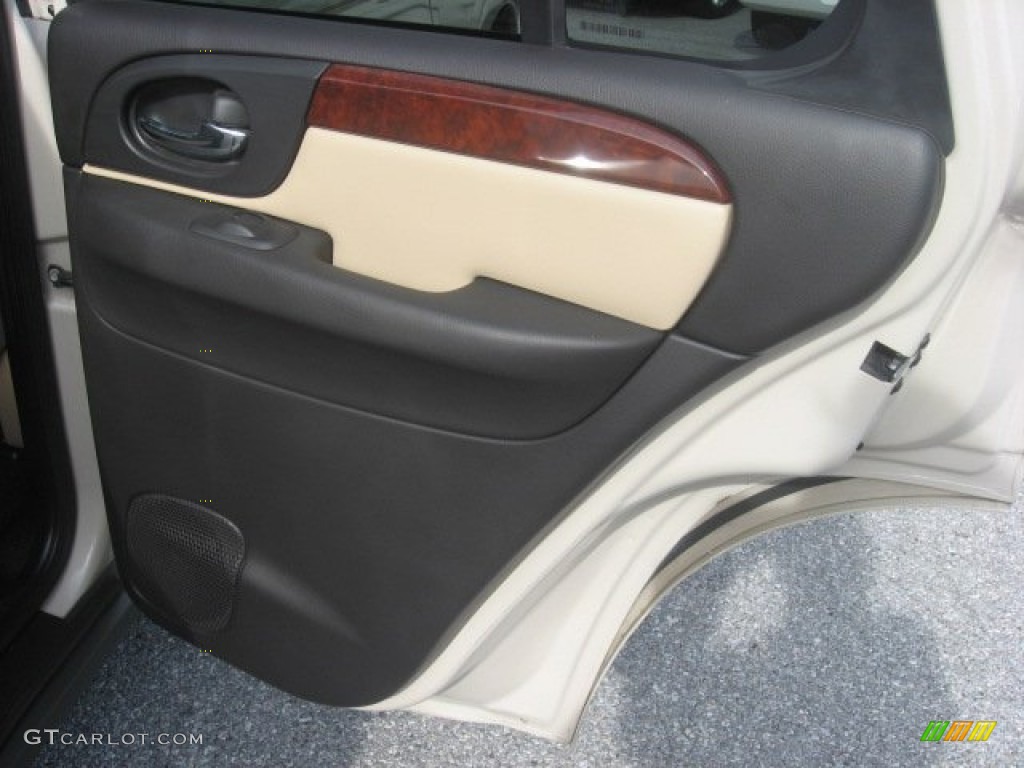 2009 Saab 9-7X 4.2i AWD Desert Sand Door Panel Photo #55168771