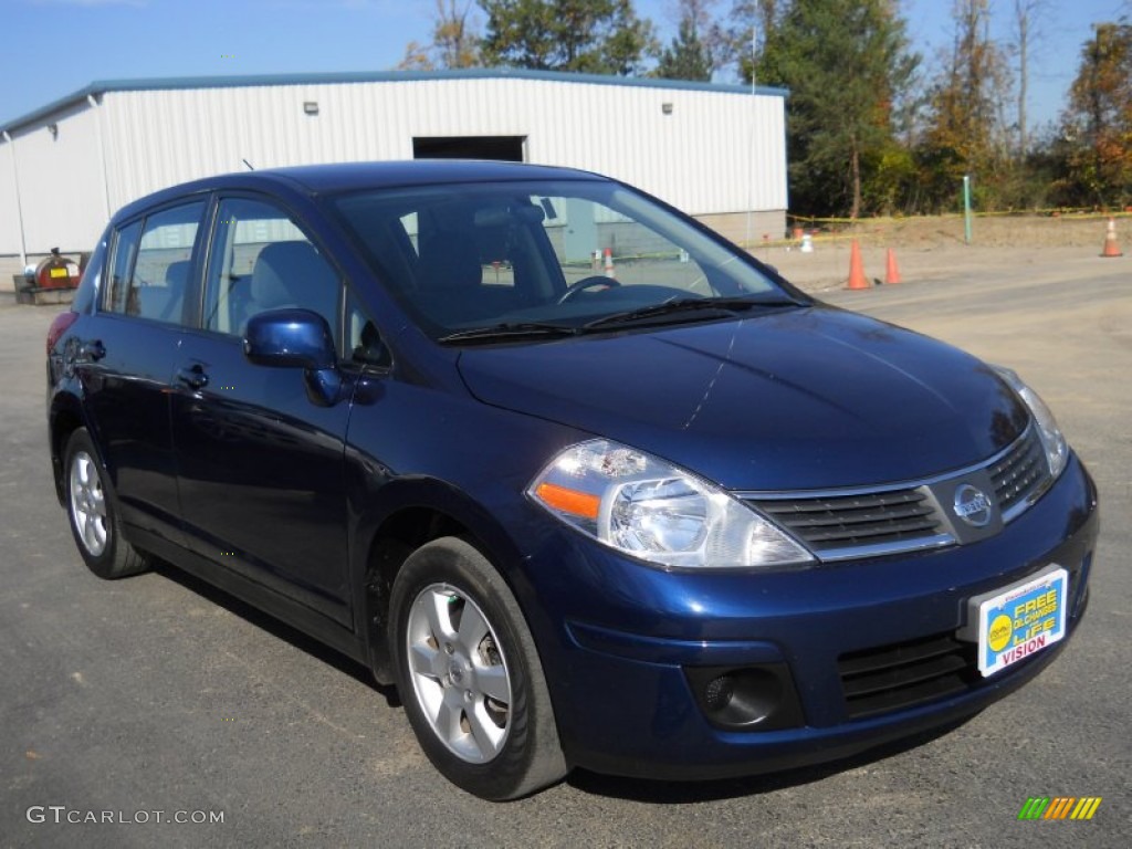 2009 Versa 1.8 S Hatchback - Blue Onyx / Charcoal photo #14