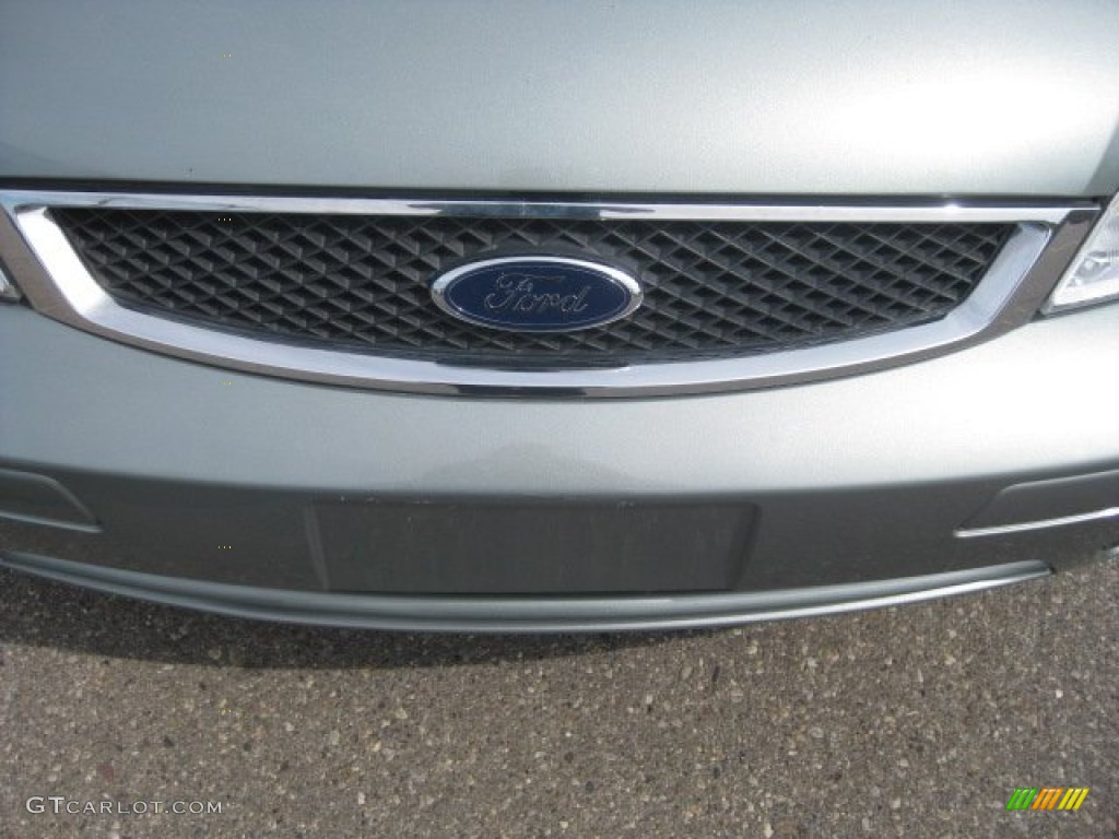 2006 Focus ZX4 SES Sedan - Light Tundra Metallic / Dark Flint/Light Flint photo #14
