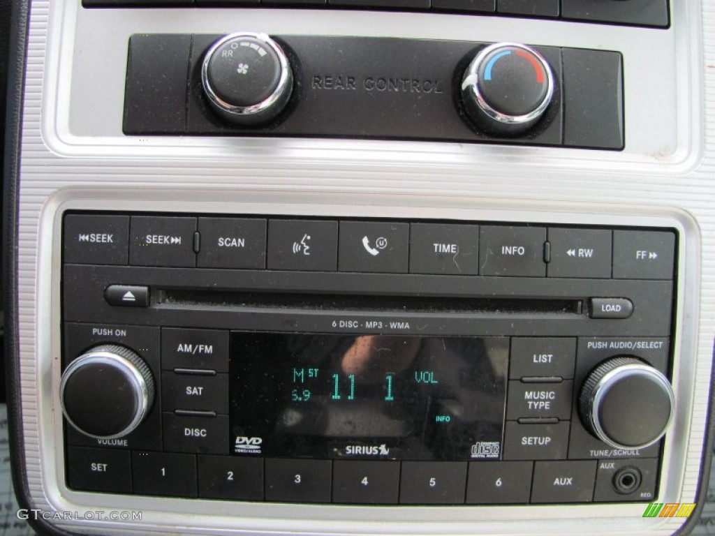 2009 Dodge Journey SXT Controls Photo #55170144