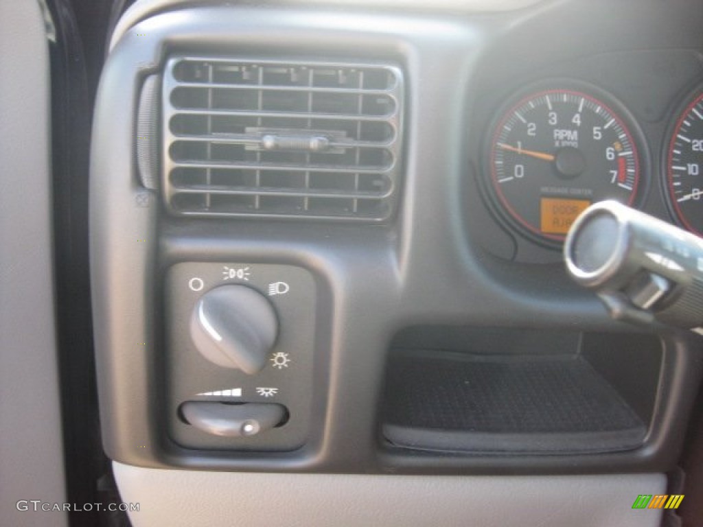 2001 Montana  - Blue Black Metallic / Gray photo #24