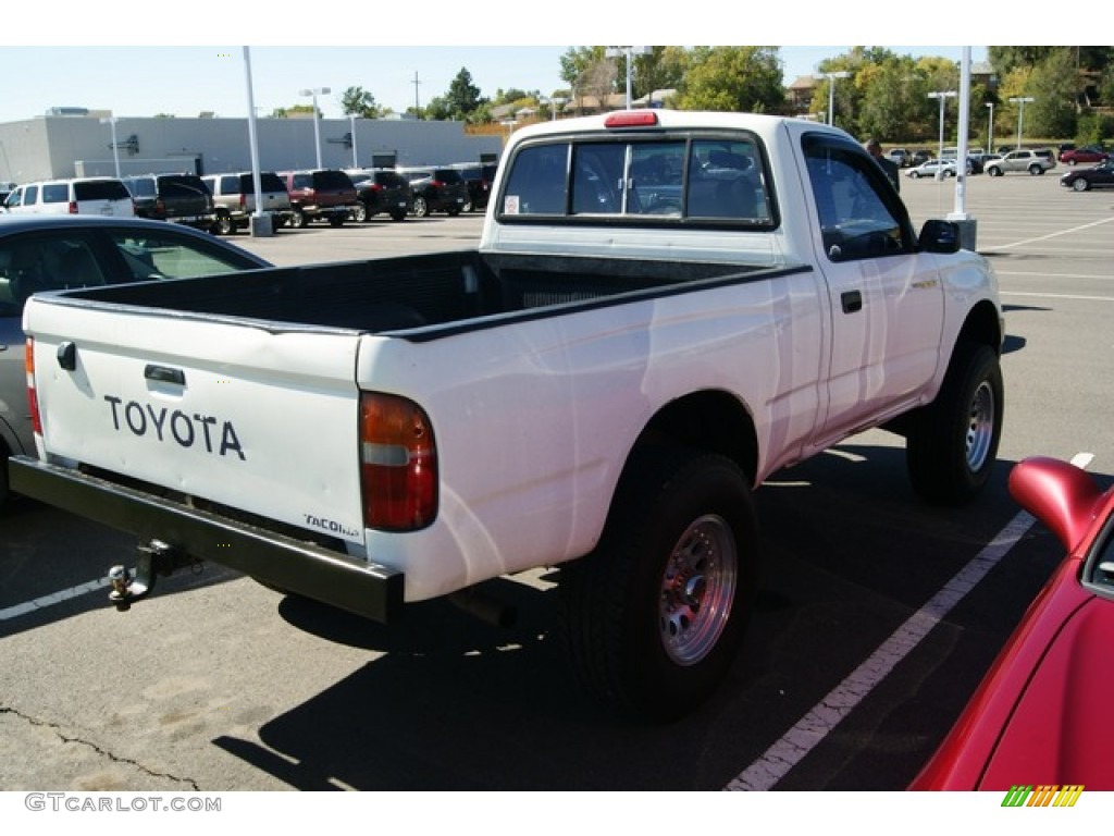 1996 Tacoma Regular Cab 4x4 - White / Gray photo #2