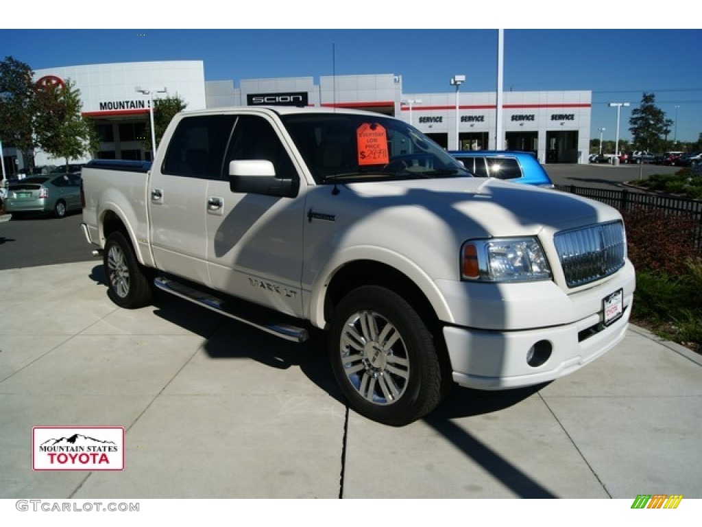 2008 Mark LT SuperCrew 4x4 - White Chocolate Tri-Coat / Black/Dove Grey Piping photo #1