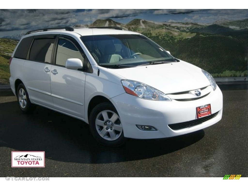 2008 Sienna XLE - Arctic Frost Pearl / Fawn photo #1