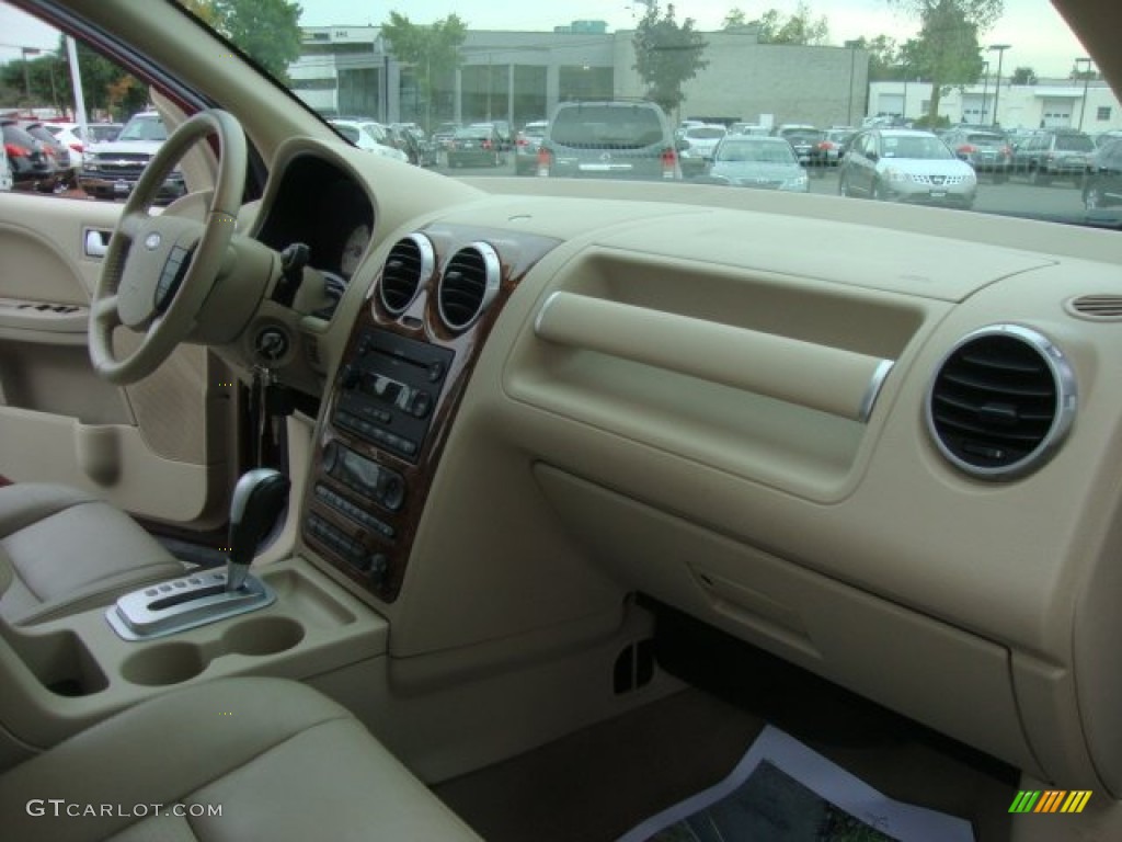 2007 Ford Freestyle Limited AWD Pebble Beige Dashboard Photo #55173287