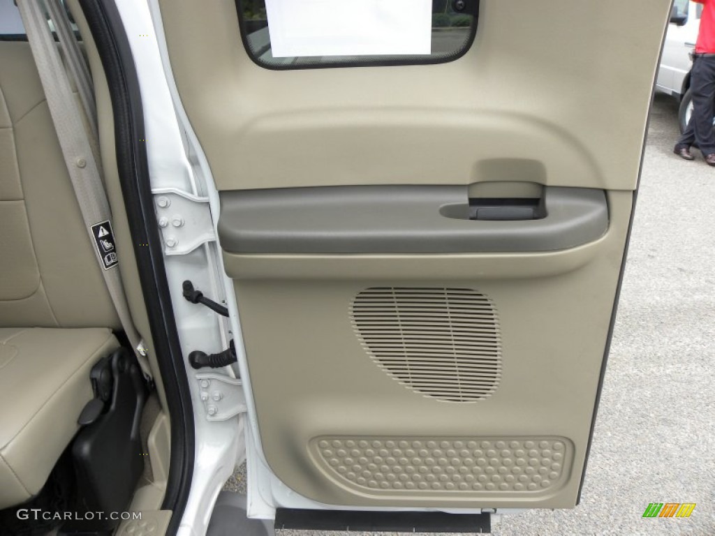 2001 Ford F250 Super Duty Lariat SuperCab Medium Parchment Door Panel Photo #55176633