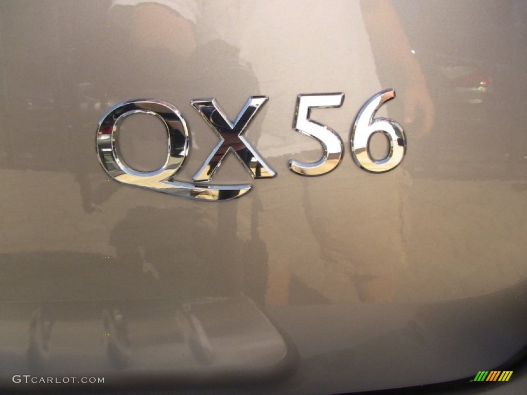 2011 Infiniti QX 56 4WD Marks and Logos Photo #55180131