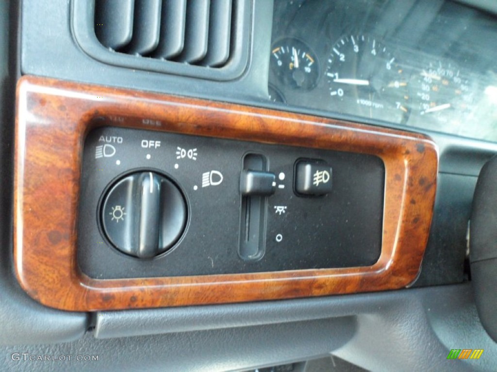 1998 Jeep Grand Cherokee Limited 4x4 Controls Photo #55180599