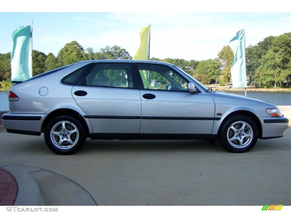 Silver Metallic 2001 Saab 9-3 Sedan Exterior Photo #55180617