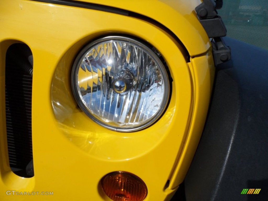 2009 Wrangler Unlimited X 4x4 - Detonator Yellow / Dark Slate Gray/Medium Slate Gray photo #10