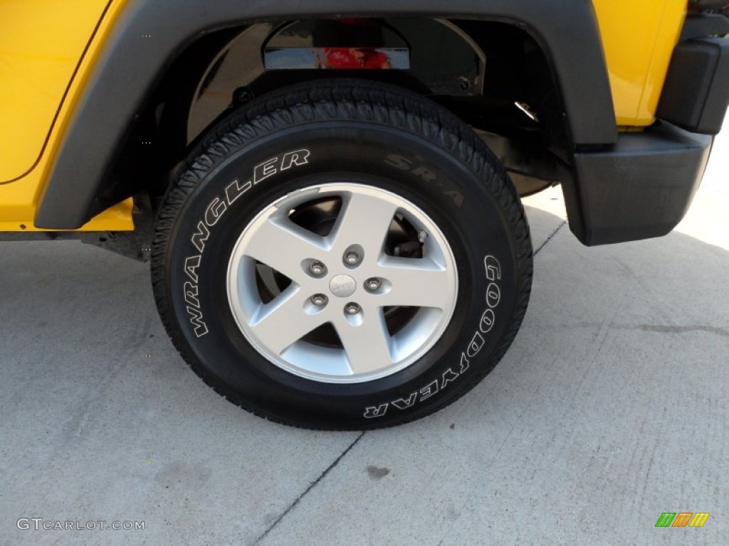 2009 Wrangler Unlimited X 4x4 - Detonator Yellow / Dark Slate Gray/Medium Slate Gray photo #13