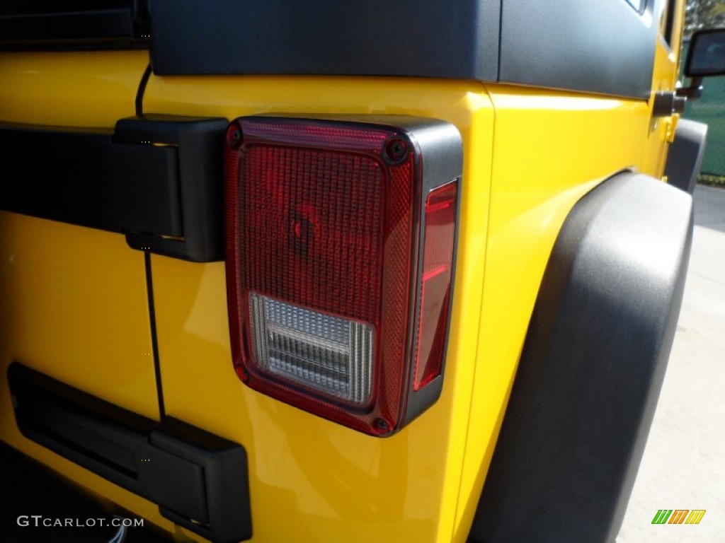 2009 Wrangler Unlimited X 4x4 - Detonator Yellow / Dark Slate Gray/Medium Slate Gray photo #19