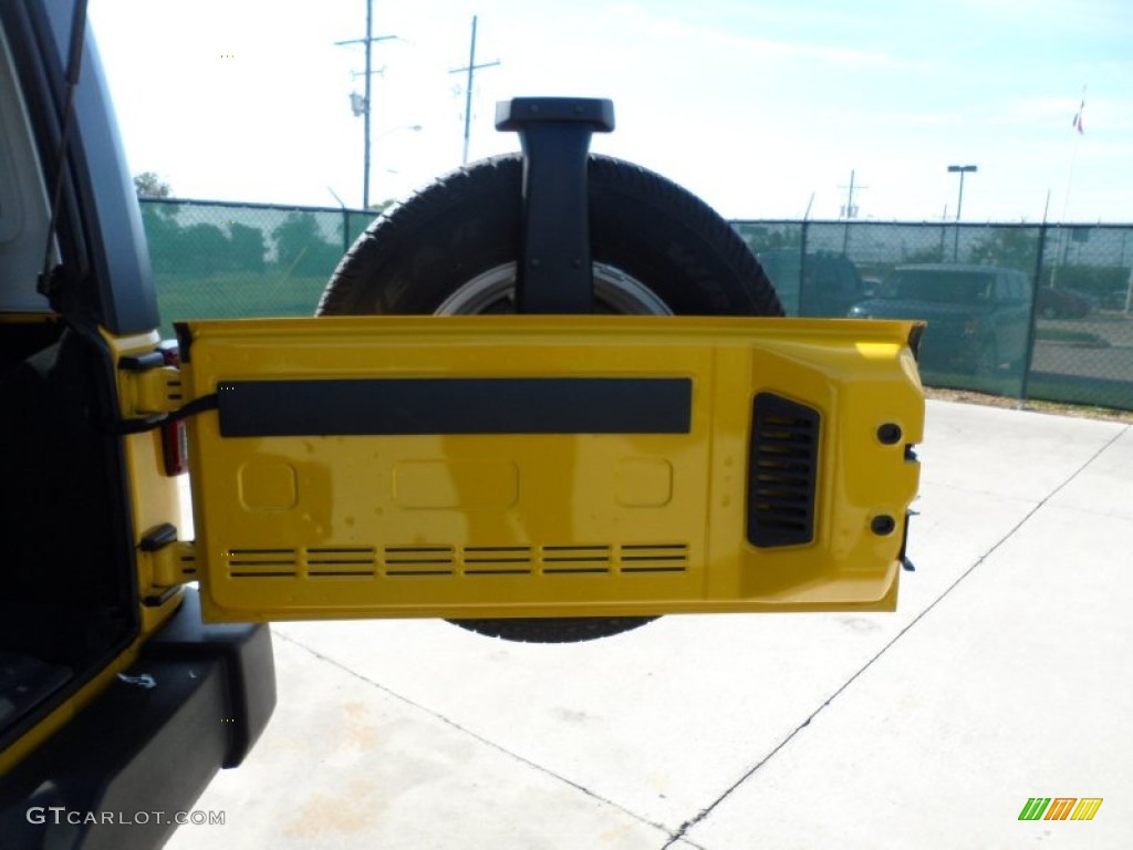 2009 Wrangler Unlimited X 4x4 - Detonator Yellow / Dark Slate Gray/Medium Slate Gray photo #29