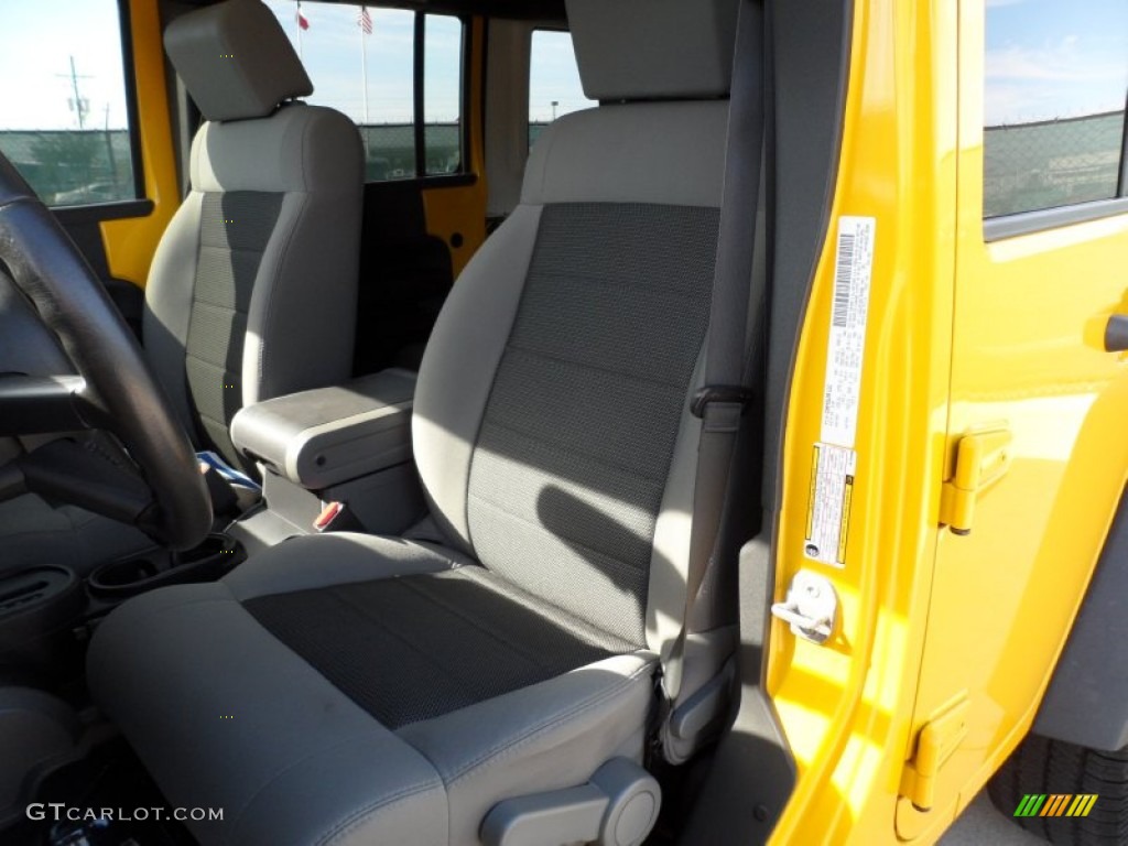 2009 Wrangler Unlimited X 4x4 - Detonator Yellow / Dark Slate Gray/Medium Slate Gray photo #35