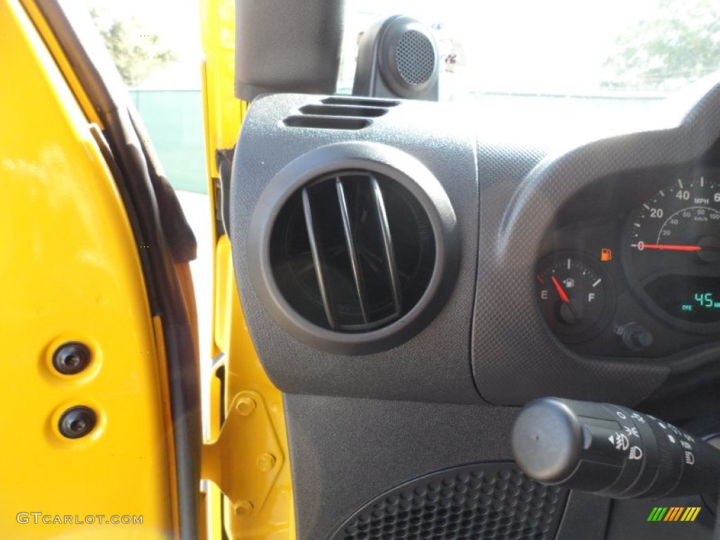 2009 Wrangler Unlimited X 4x4 - Detonator Yellow / Dark Slate Gray/Medium Slate Gray photo #46