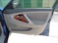 Blue Ribbon Metallic - Camry XLE Photo No. 24