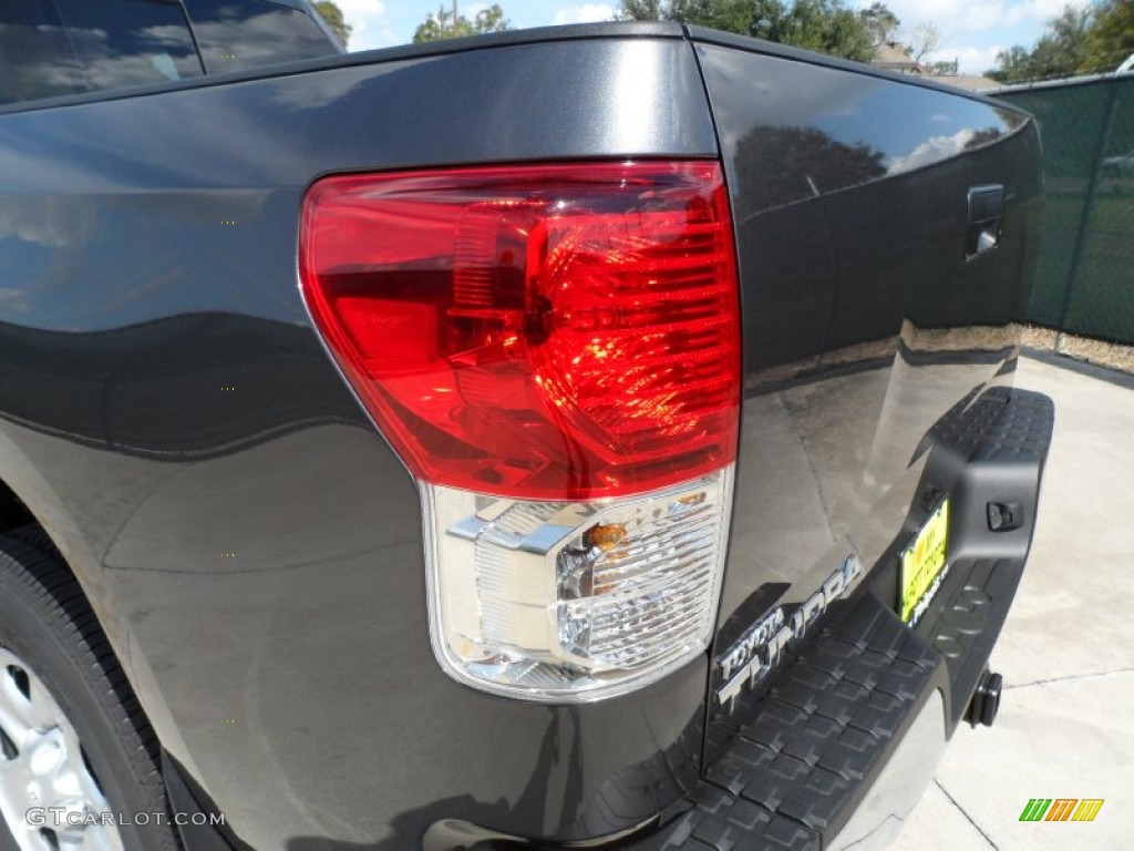 2012 Tundra Double Cab - Magnetic Gray Metallic / Graphite photo #15