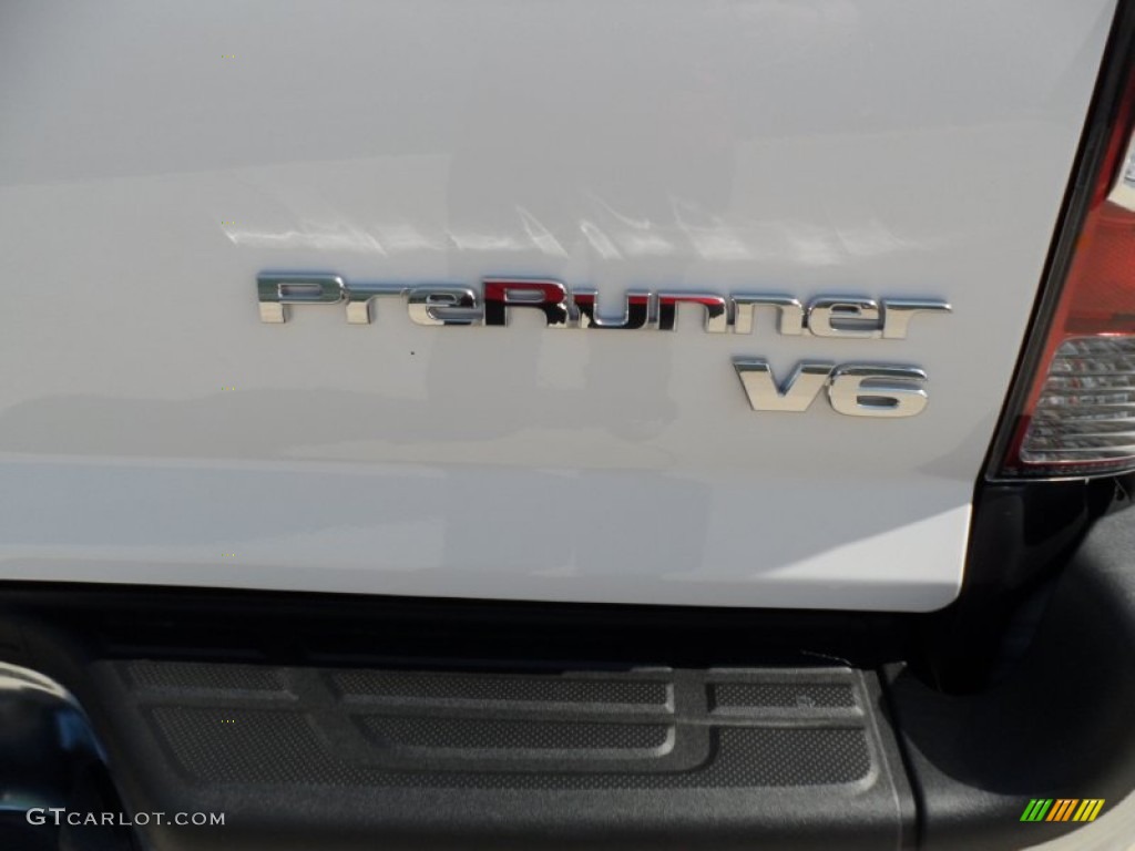 2012 Tacoma V6 TRD Prerunner Double Cab - Super White / Graphite photo #17