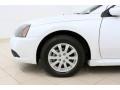 Dover White Pearl - Galant FE Photo No. 17