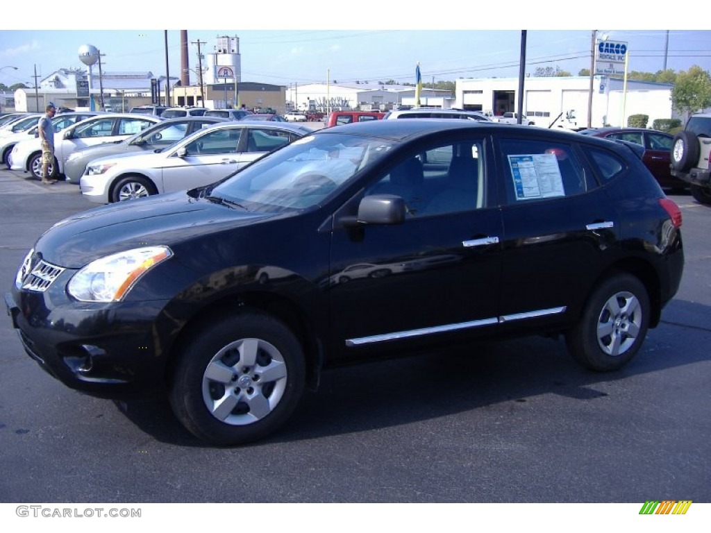 2011 Rogue S AWD - Wicked Black / Black photo #1