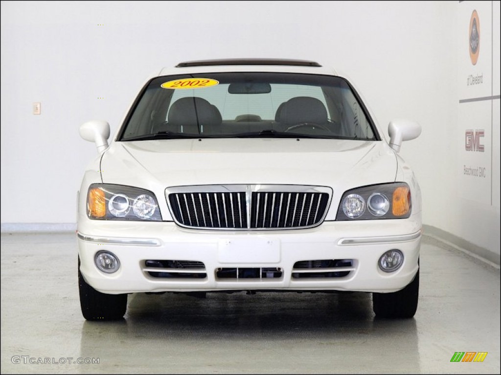 2002 XG350 Sedan - Ivory White Pearl / Beige photo #3