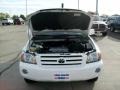 Super White - Highlander V6 4WD Photo No. 15