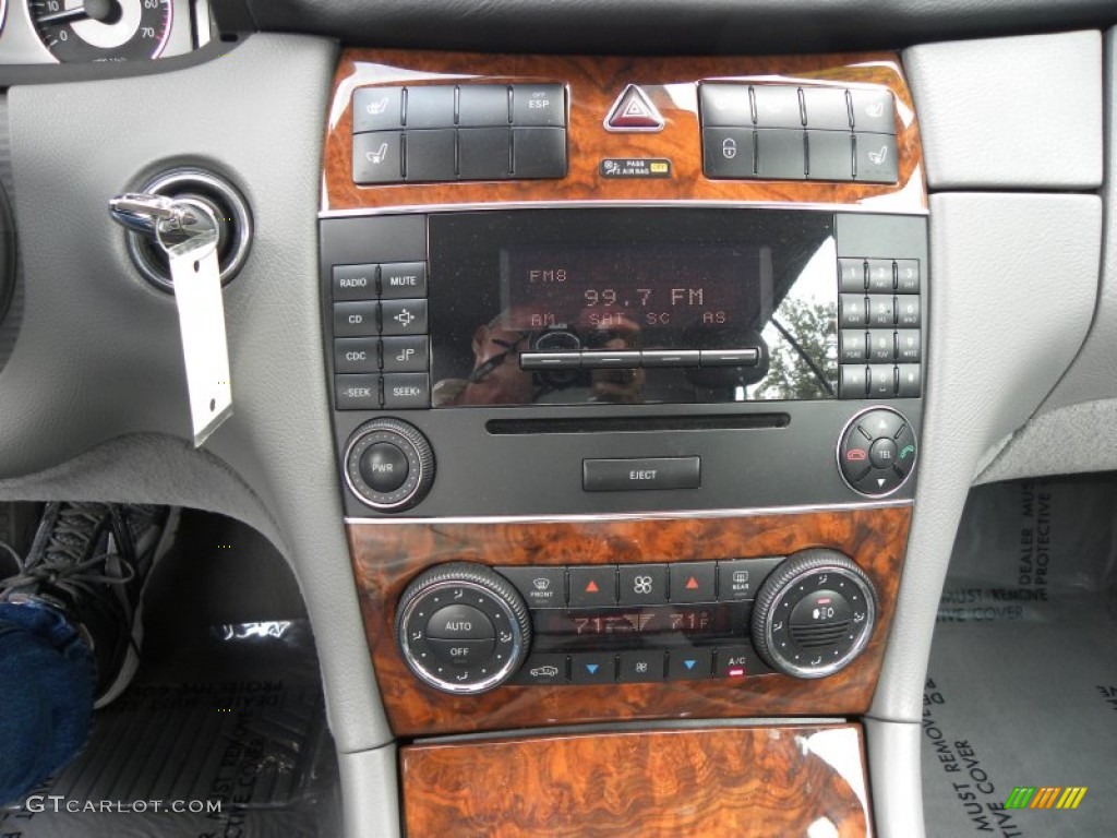 2009 Mercedes-Benz CLK 350 Cabriolet Controls Photo #55189708