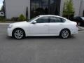 Moonlight White - M 35 Sedan Photo No. 3