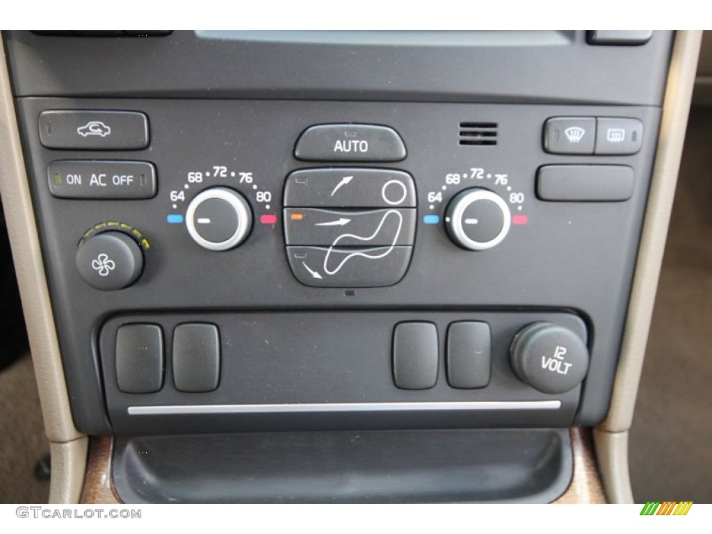 2008 Volvo XC90 3.2 Controls Photo #55190529