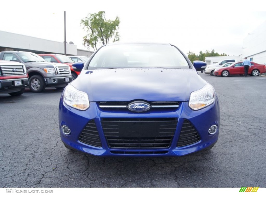 2012 Focus SE Sport Sedan - Sonic Blue Metallic / Two-Tone Sport photo #7