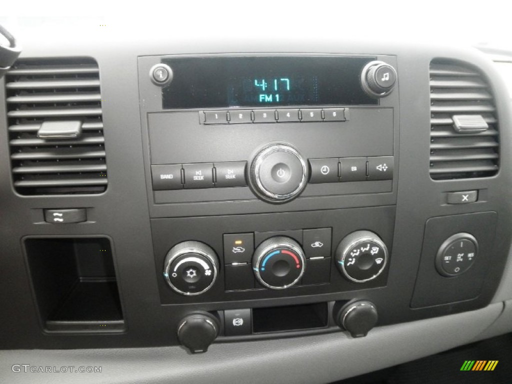 2012 GMC Sierra 3500HD Regular Cab 4x4 Dually Chassis Controls Photos
