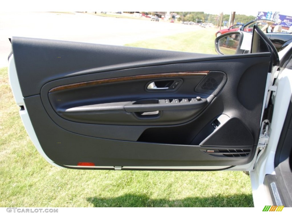 2009 Volkswagen Eos Lux Titan Black Door Panel Photo #55197864