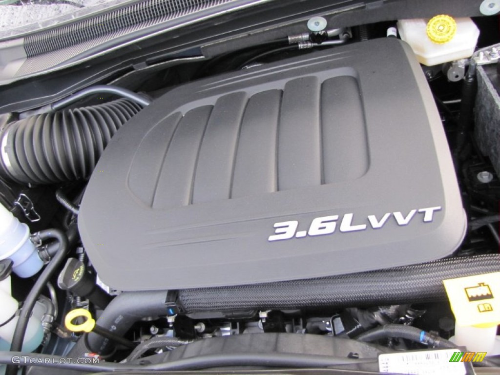 2012 Chrysler Town & Country Touring - L 3.6 Liter DOHC 24-Valve VVT Pentastar V6 Engine Photo #55199955