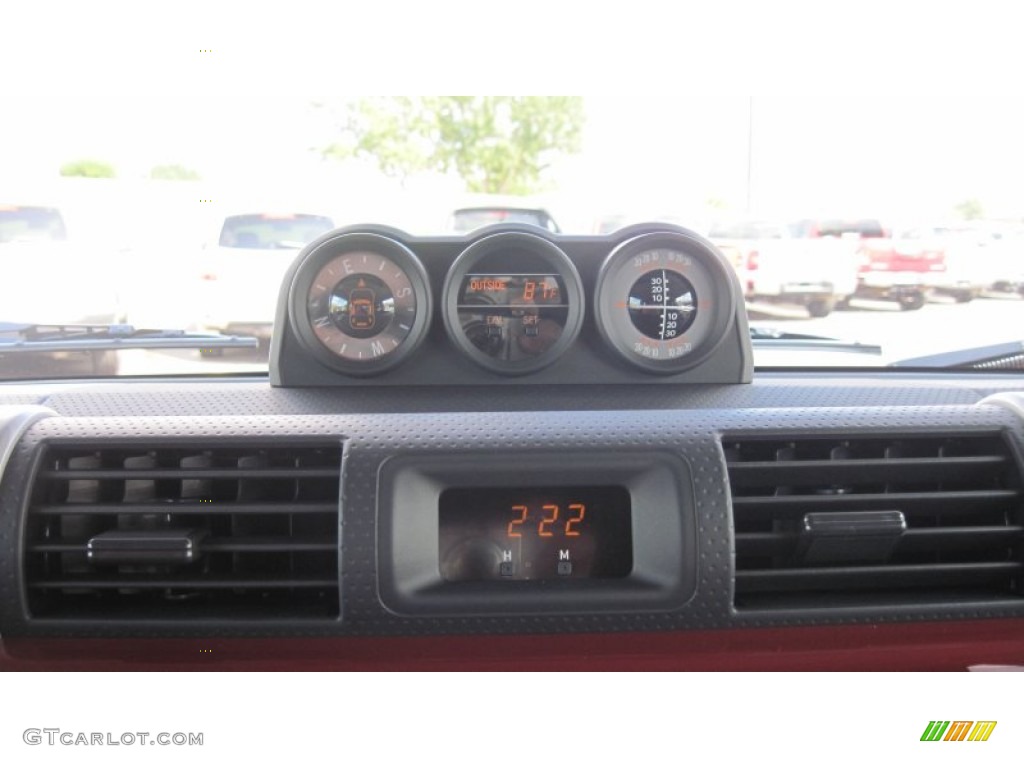 2011 Toyota FJ Cruiser 4WD Gauges Photo #55200735