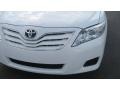Super White - Camry LE Photo No. 9