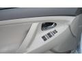 Super White - Camry LE Photo No. 14