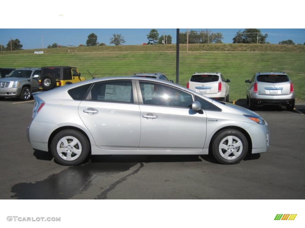 Classic Silver Metallic 2011 Toyota Prius Hybrid III Exterior Photo #55202157