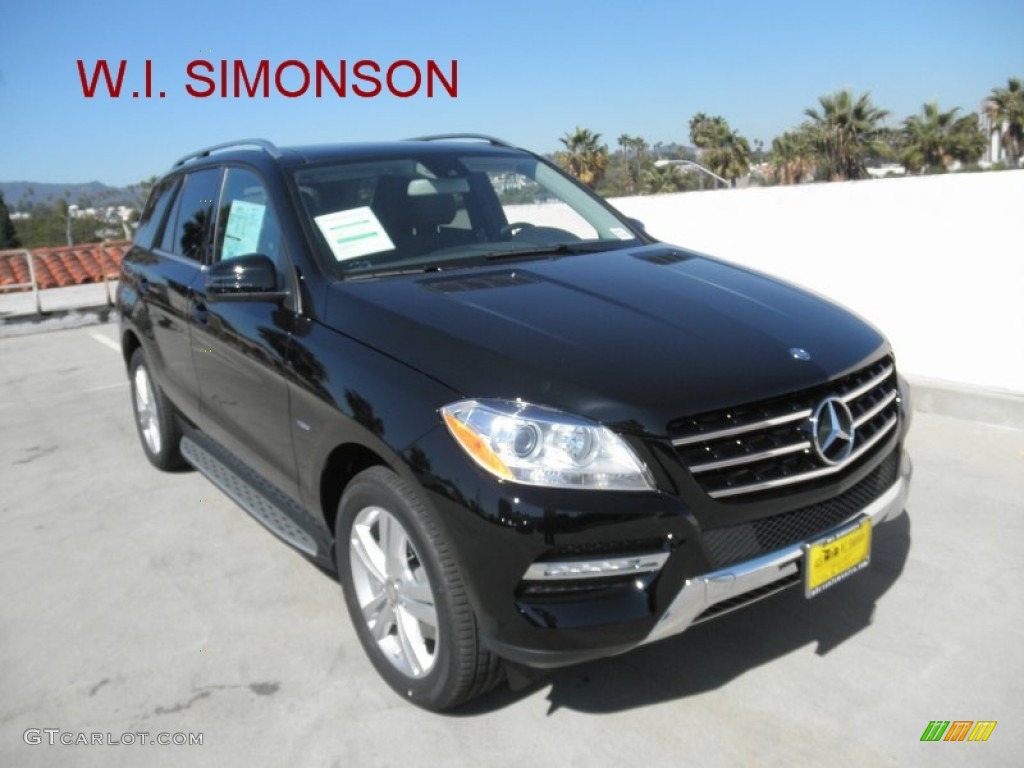 2012 ML 350 BlueTEC 4Matic - Black / Black photo #1