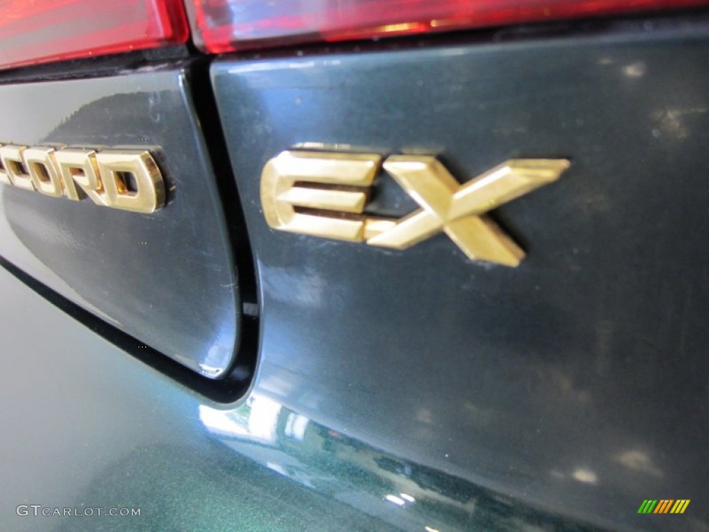 2000 Honda Accord EX Sedan Marks and Logos Photos