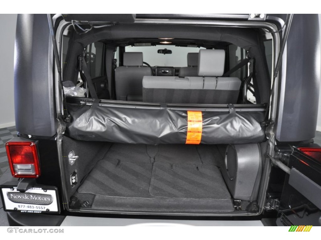 2009 Jeep Wrangler Unlimited Sahara 4x4 Trunk Photo #55204077