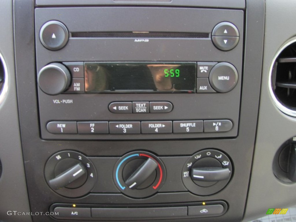 2007 Ford F150 XLT SuperCrew 4x4 Controls Photo #55207650