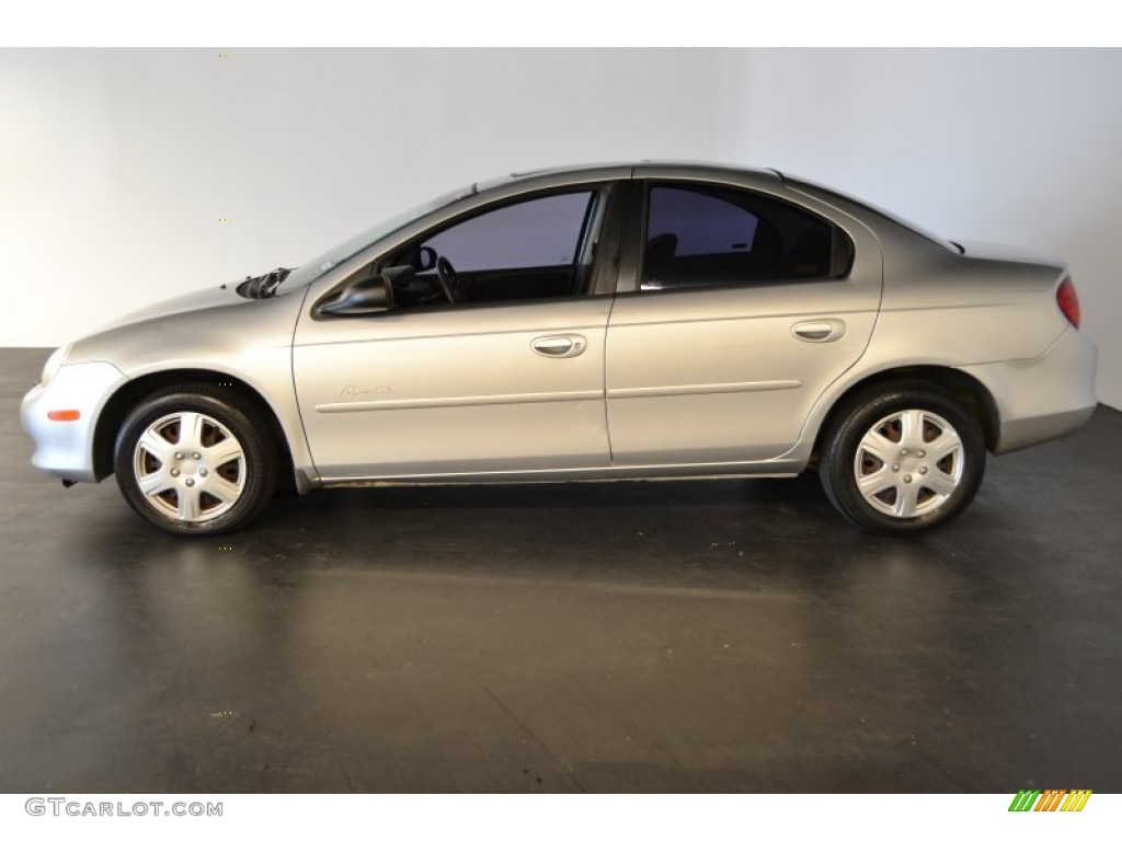 Bright Silver Metallic 2000 Plymouth Neon Highline Exterior Photo #55209243