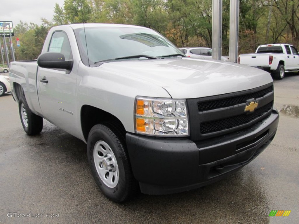 2011 Silverado 1500 Regular Cab 4x4 - Sheer Silver Metallic / Dark Titanium photo #5