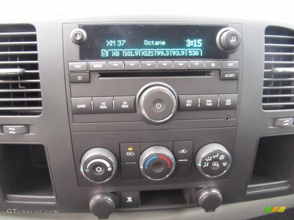 2011 Chevrolet Silverado 1500 LS Crew Cab 4x4 Controls Photo #55210207