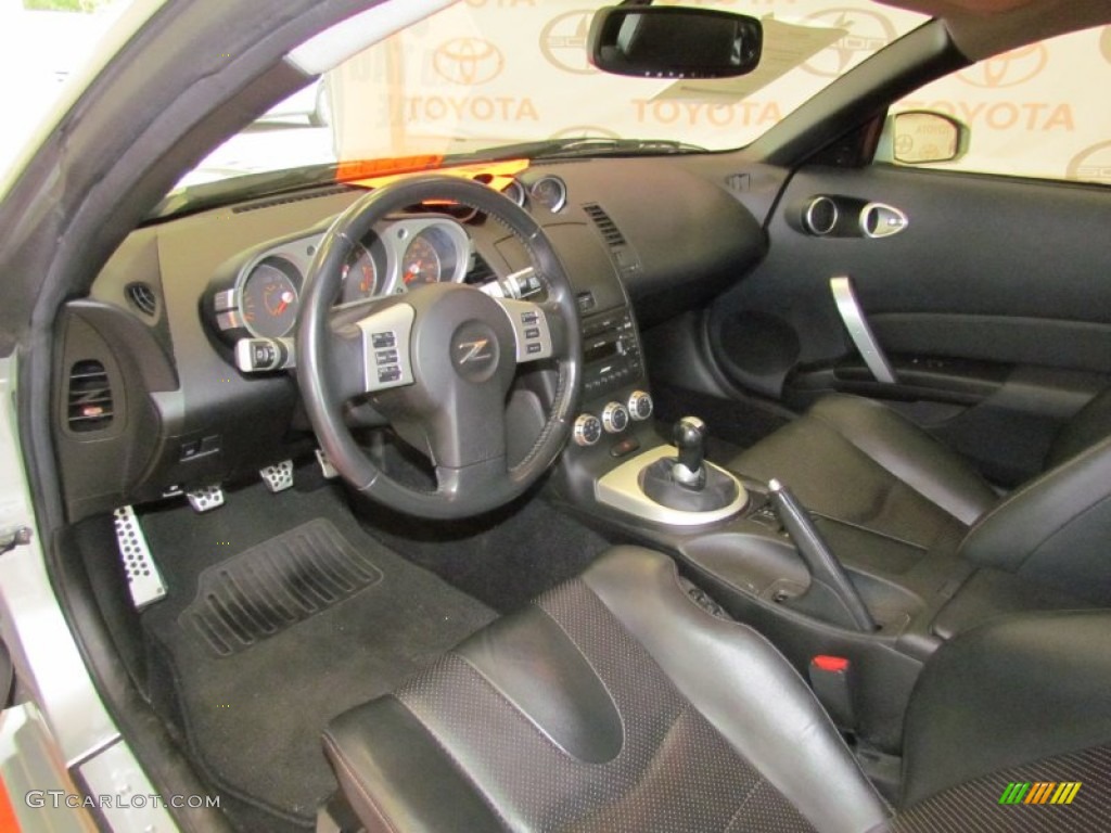 2006 Nissan 350Z Touring Coupe Dashboard Photos