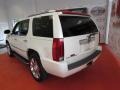 White Diamond - Escalade AWD Photo No. 6