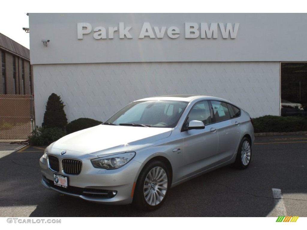 Titanium Silver Metallic BMW 5 Series